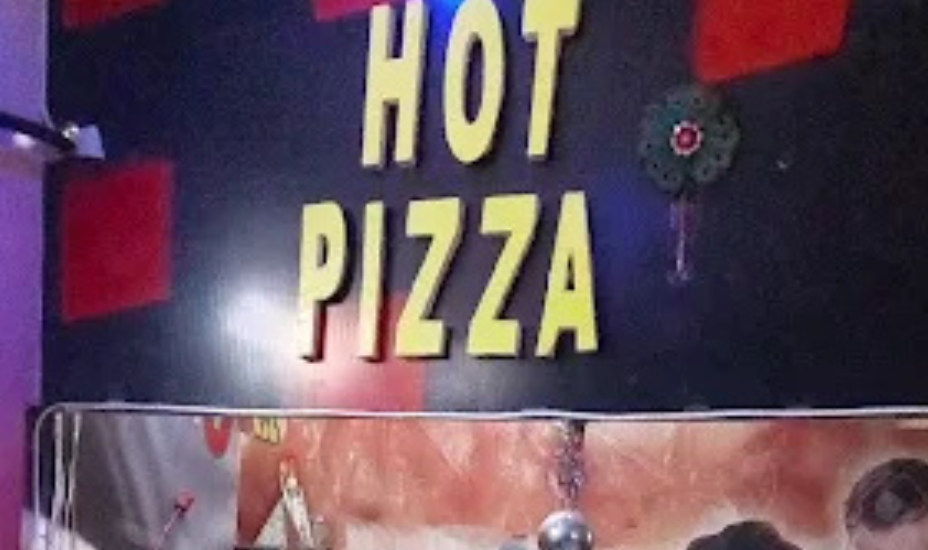Hot Pizza, Hisar