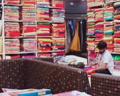 Shri-Balaji-Saree-Photos