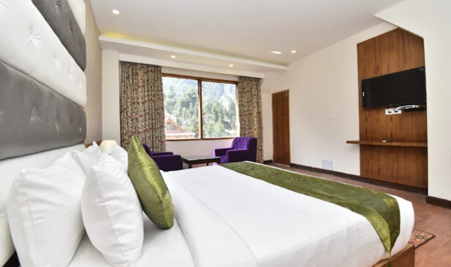 The Banyan Hotel & Restro, Hisar