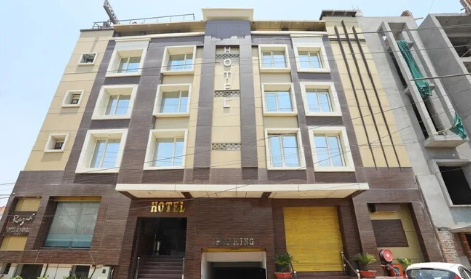 Capital O Hotel Razia Inn, Hisar