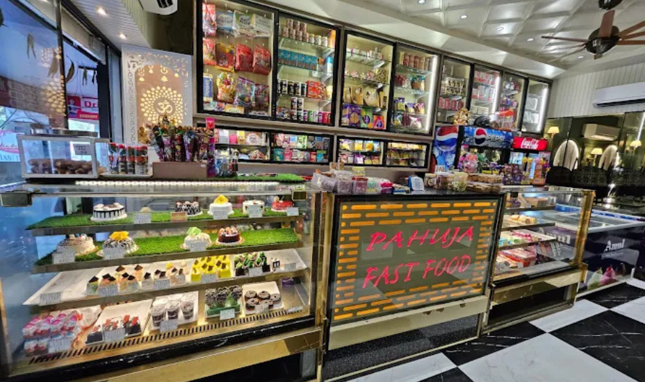 Pahuja Baker’s & Fast Food, Hisar