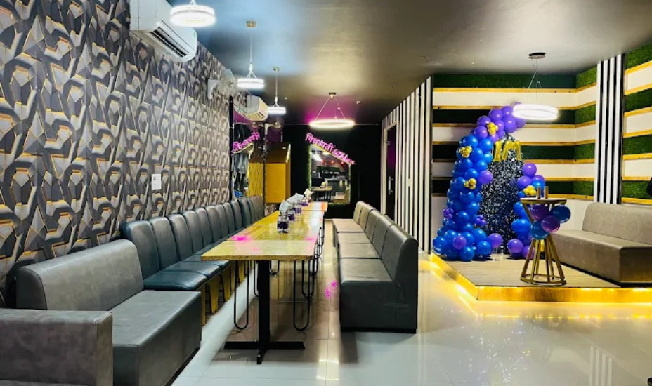 Yellow Door – Hisar